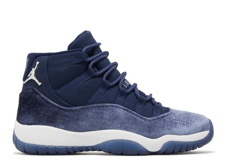  Wmns Air Jordan 11 Retro 'Midnight Navy Velvet'