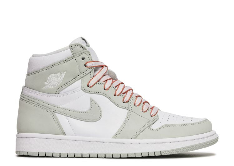  Wmns Air Jordan 1 Retro High OG 'Seafoam'