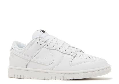 Nike Wmns Dunk Low 'Triple White'