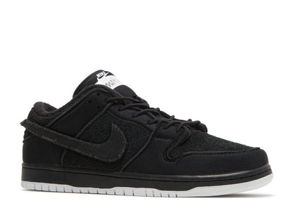 Nike Gnarhunters X Dunk Low SB 'Black'