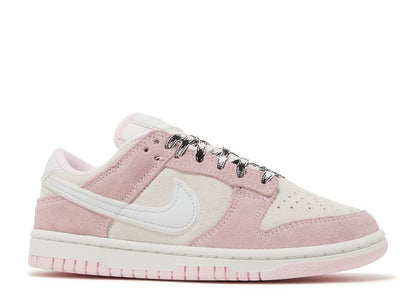 Nike Wmns Dunk Low LX 'Pink Foam'