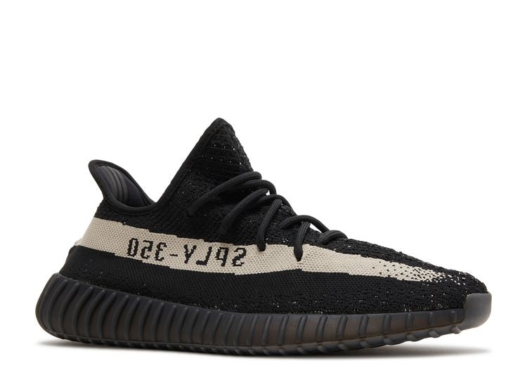 ADIDAS Yeezy Boost 350 V2 'Oreo'