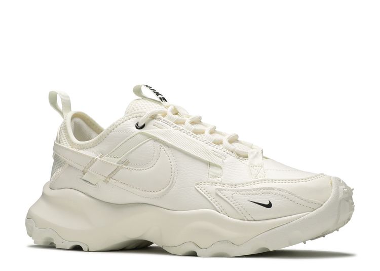 Nike Wmns TC 7900 'Sail'