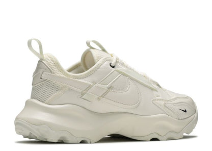 Nike Wmns TC 7900 'Sail'