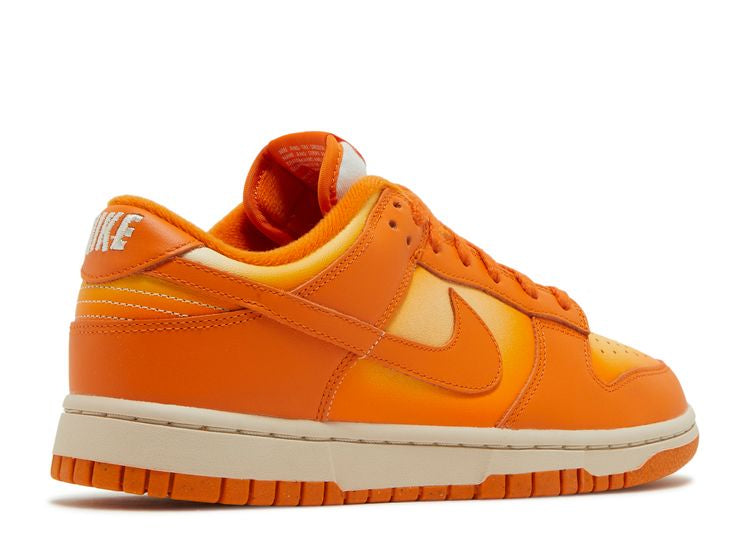 Nike Wmns Dunk Low 'Magma Orange'