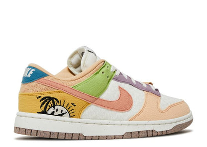 Nike Wmns Dunk Low SE 'Sun Club'