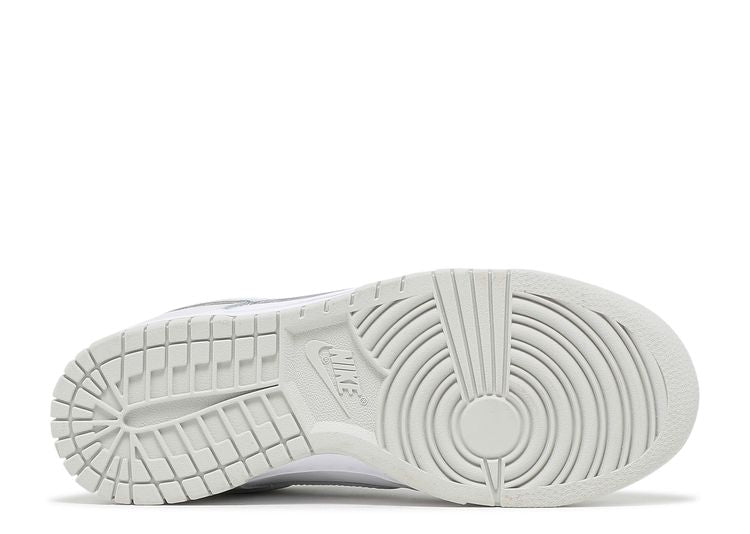 Nike Wmns Dunk Low 'Photon Dust'
