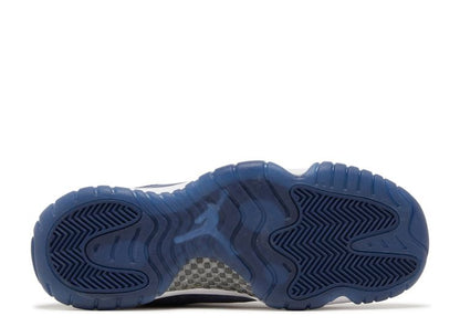  Wmns Air Jordan 11 Retro 'Midnight Navy Velvet'