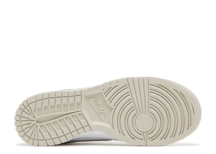 Nike Wmns Dunk Low SE 'Sisterhood'